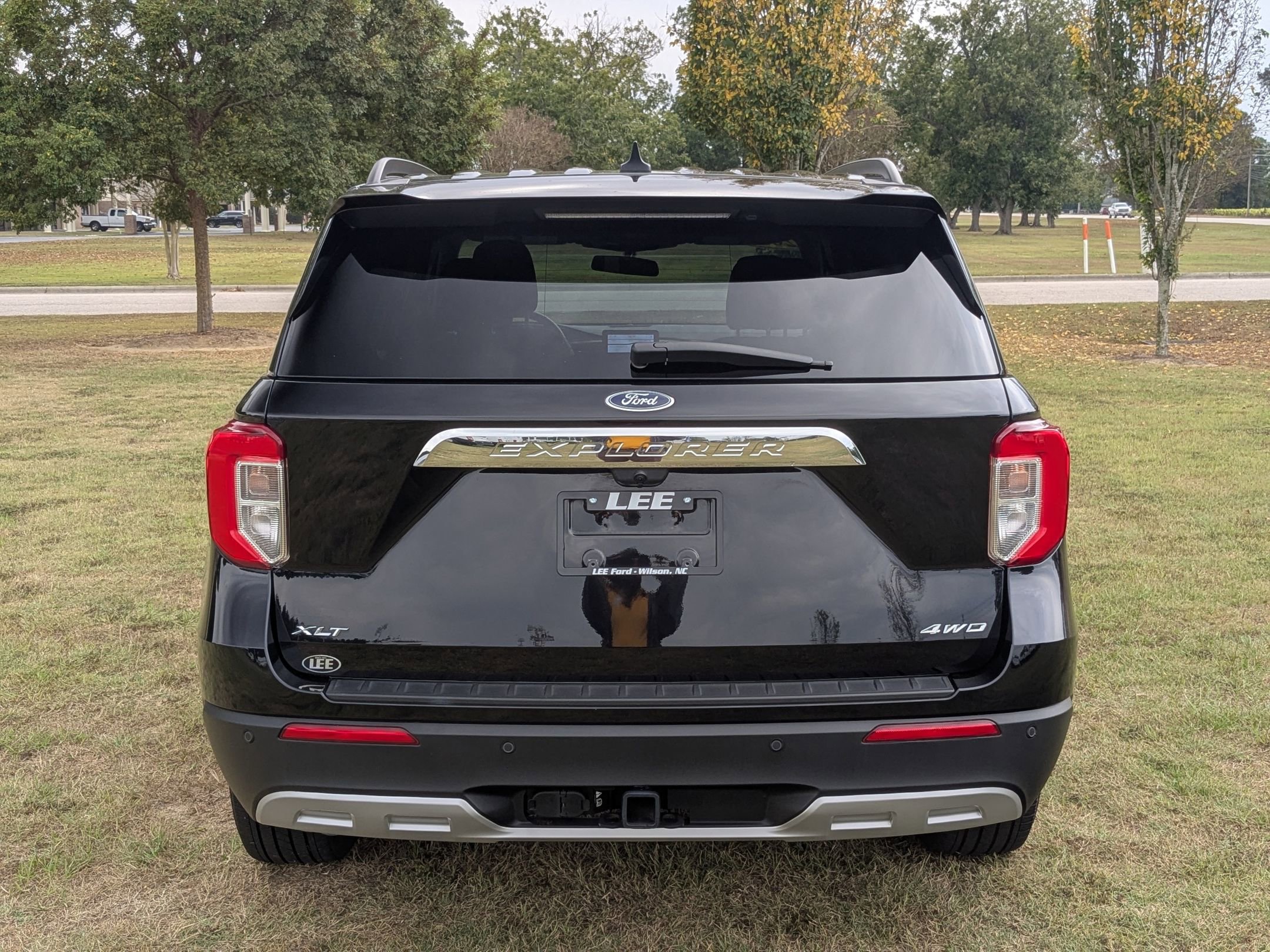 2022 Ford Explorer XLT photo 3