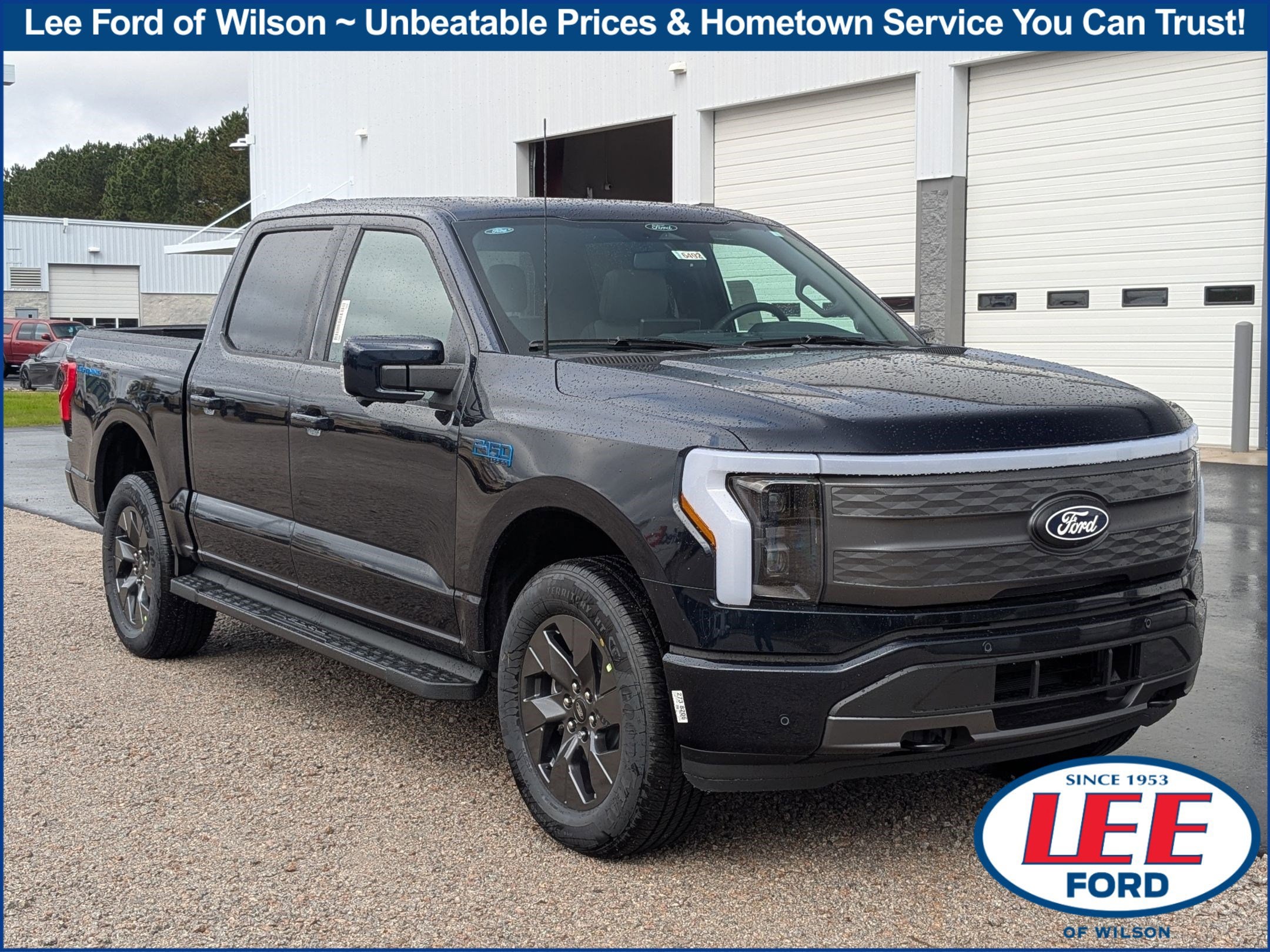 2025 Ford F-150 Lightning Lariat's photo