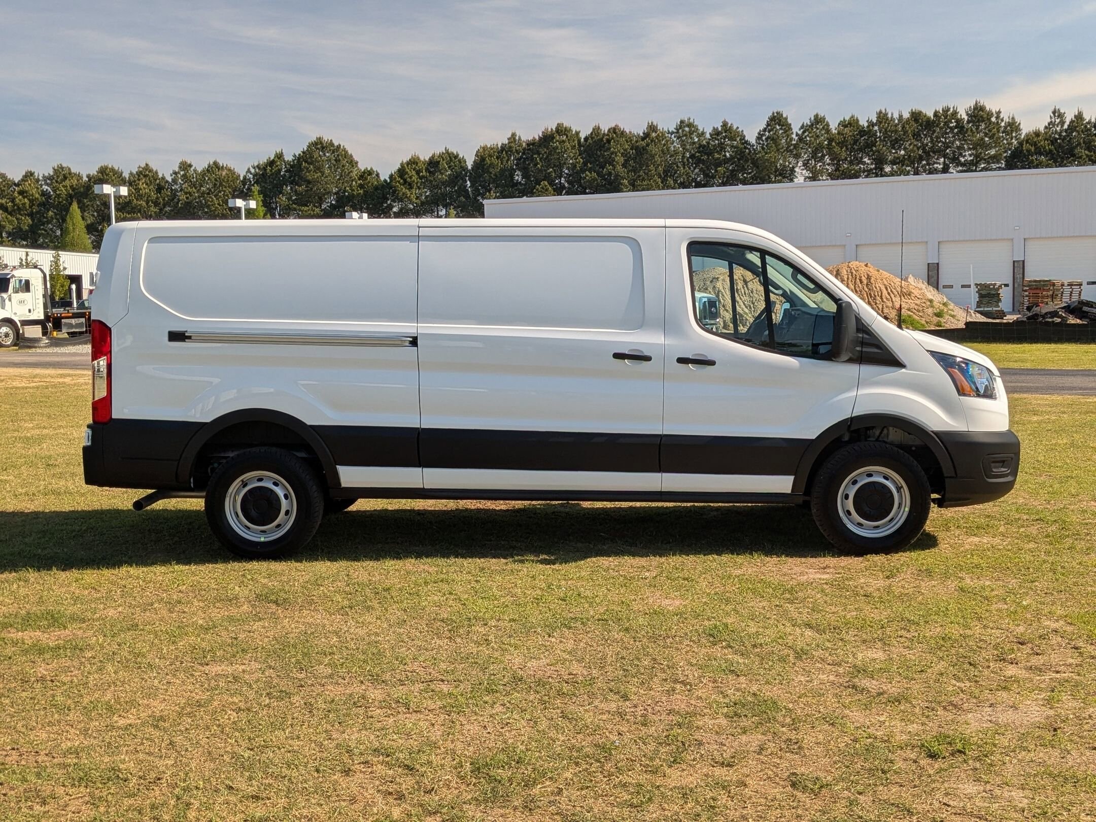 2025 Ford Transit Cargo Van photo 2