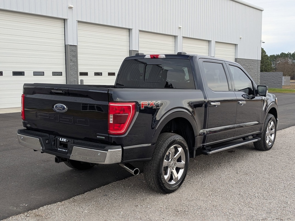 2021 Ford F-150 XLT photo 3