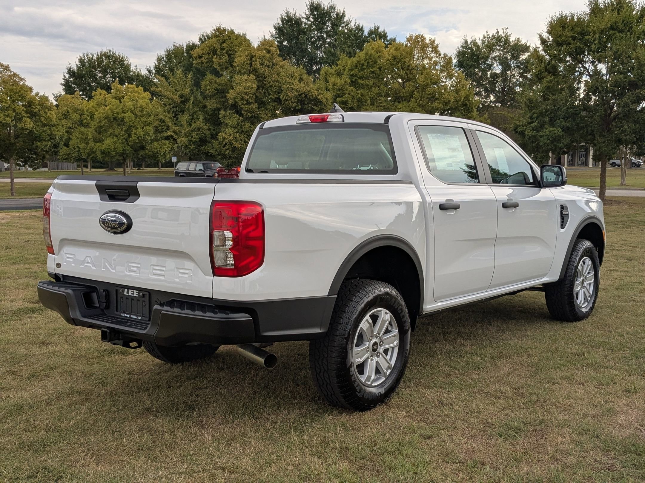 2025 Ford Ranger XL photo 3