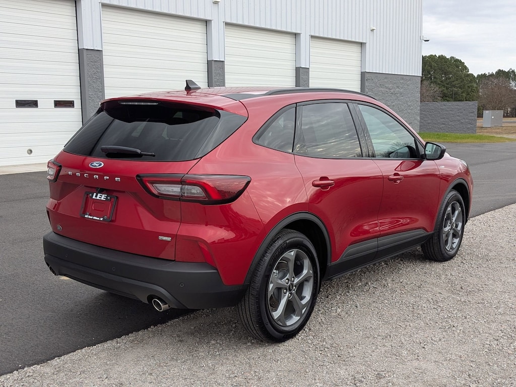 2025 Ford Escape Hybrid ST-Line photo 3