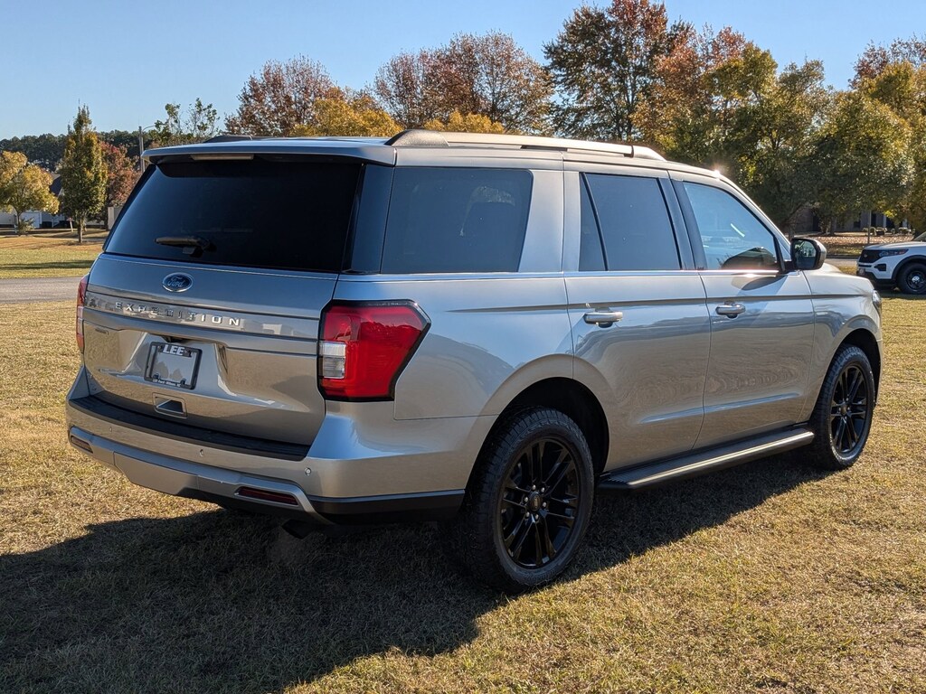 Used 2024 Ford Expedition XLT SUV
