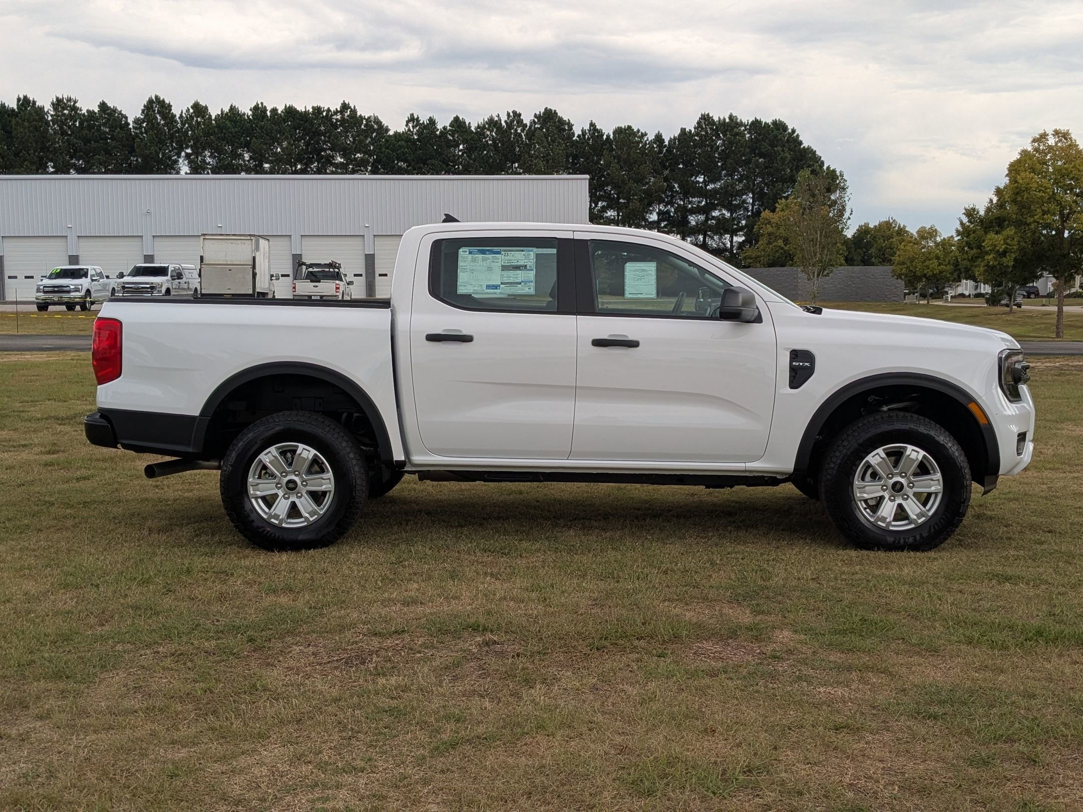 2025 Ford Ranger XL photo 2