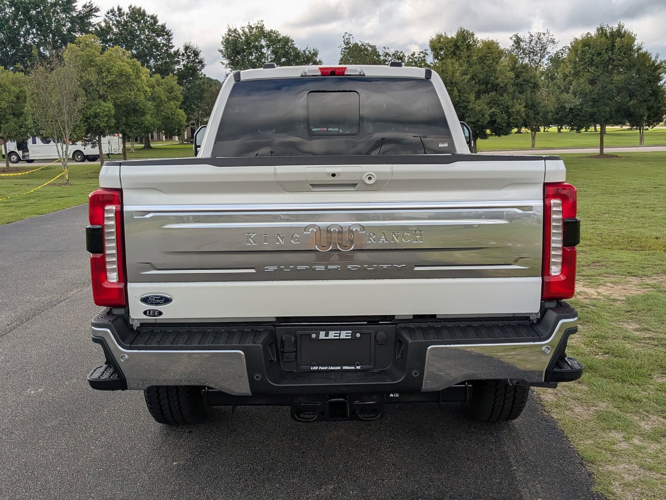 2025 Ford F-250 King Ranch photo 4