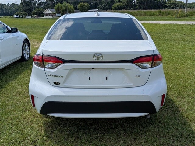 2022 Toyota Corolla LE photo 4