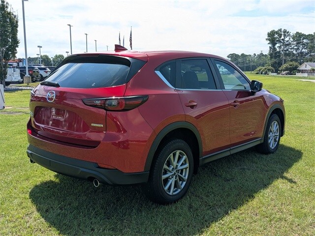2023 Mazda CX-5 2.5 S Preferred photo 3