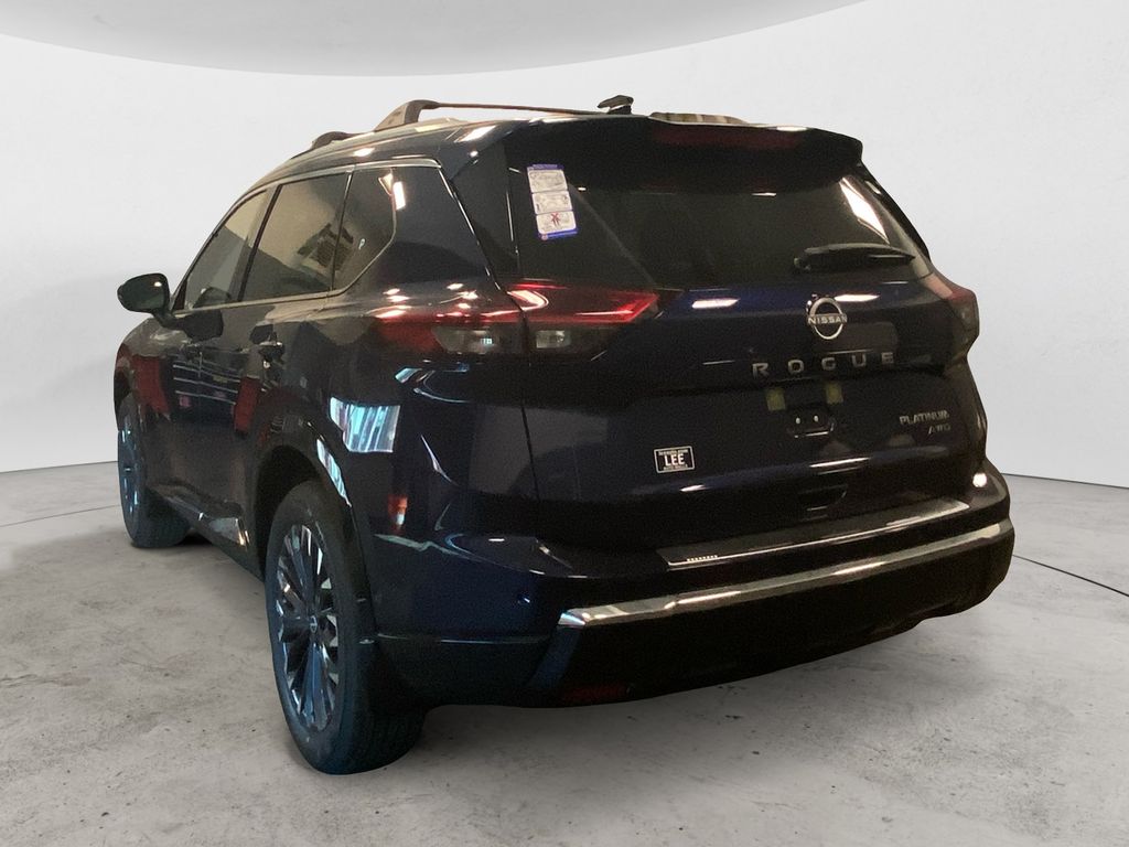2026 Nissan Rogue Platinum photo 3