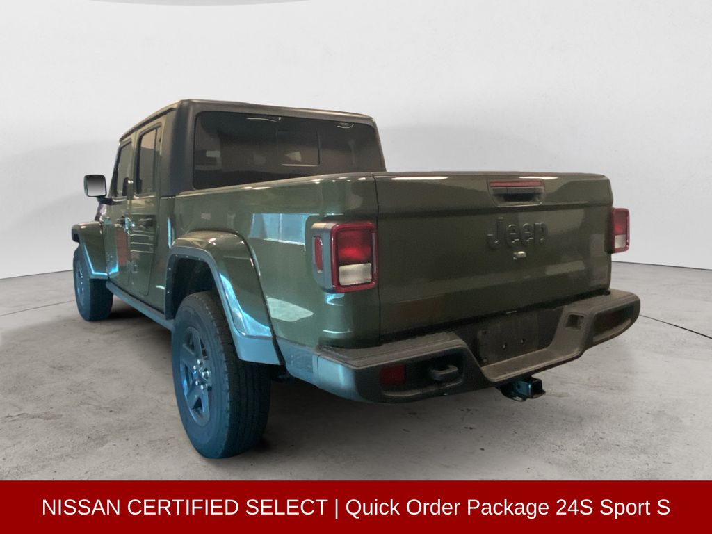 2021 Jeep Gladiator Sport S photo 3