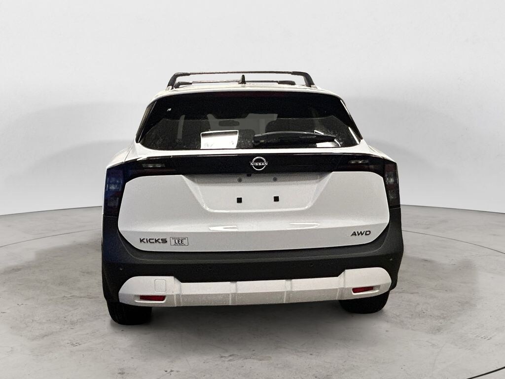 New 2026 Nissan Kicks SV SUV