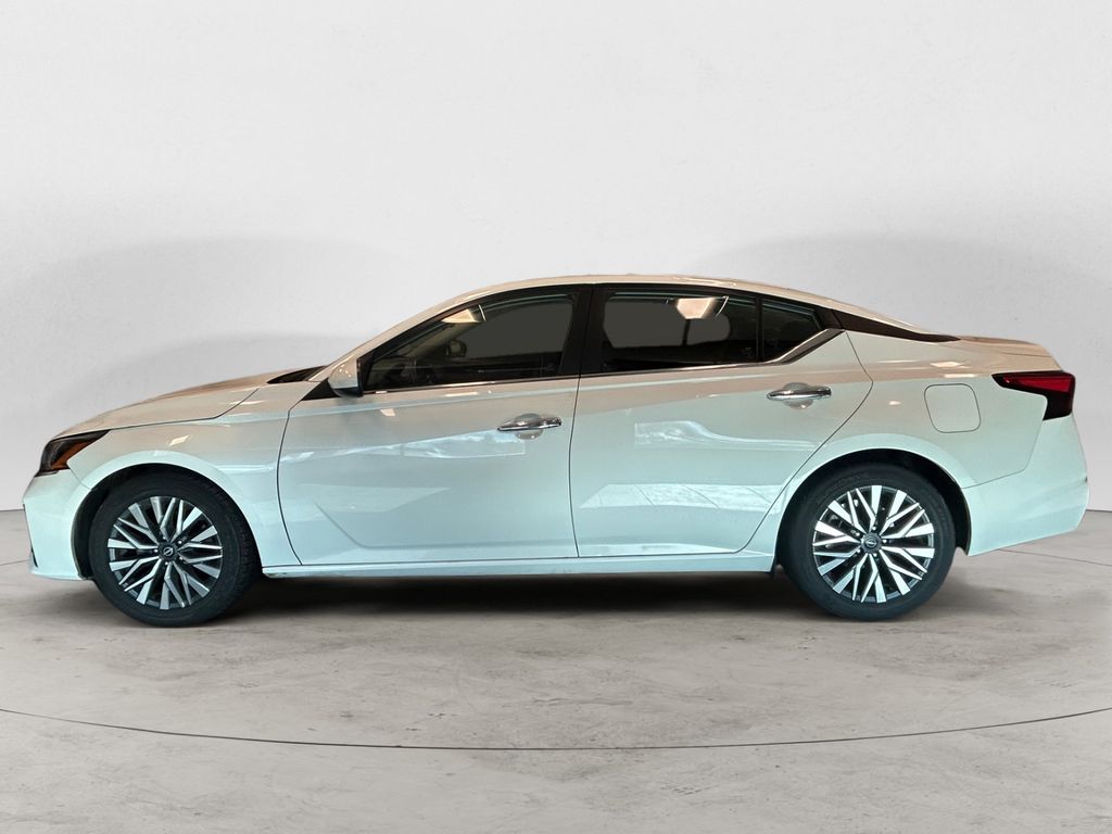 Used 2023 Nissan Altima SV with VIN 1N4BL4DV6PN380249 for sale in Topsham, ME