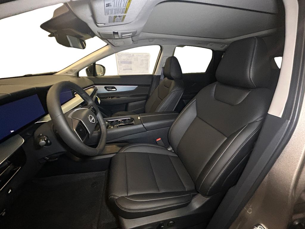 2026 Nissan Murano SL - Photo 9