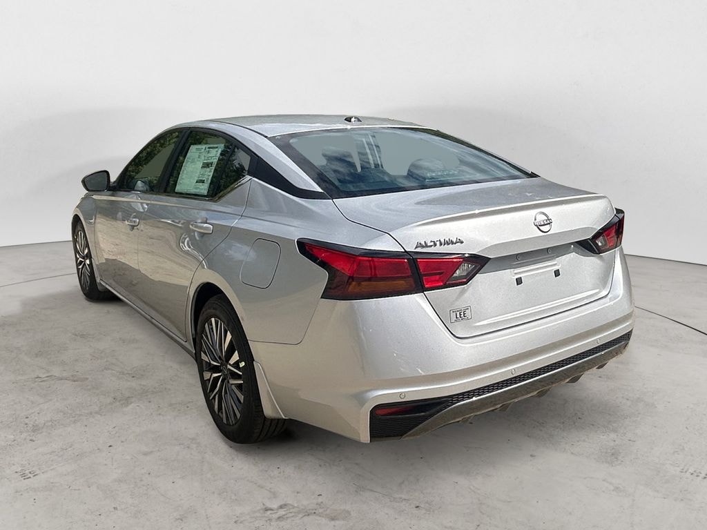 New 2026 Nissan Altima SV Sedan