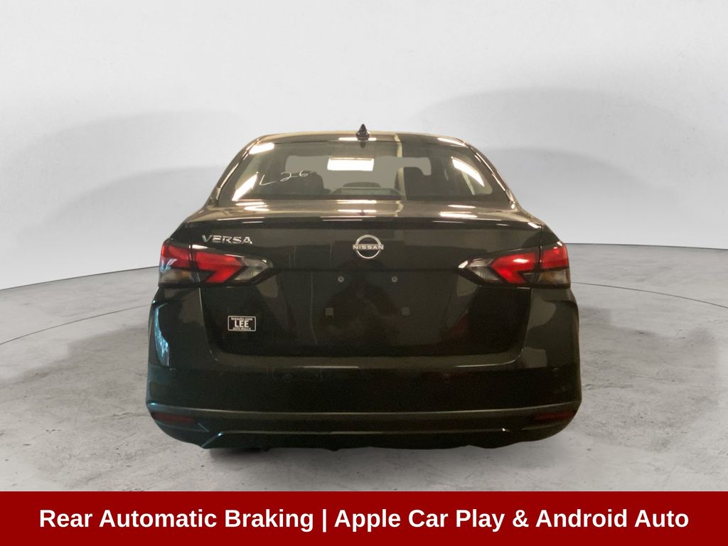 2025 Nissan Versa 1.6 SV photo 4