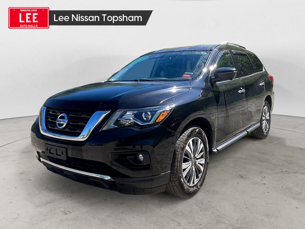2020 Nissan Pathfinder SL 4WD's photo