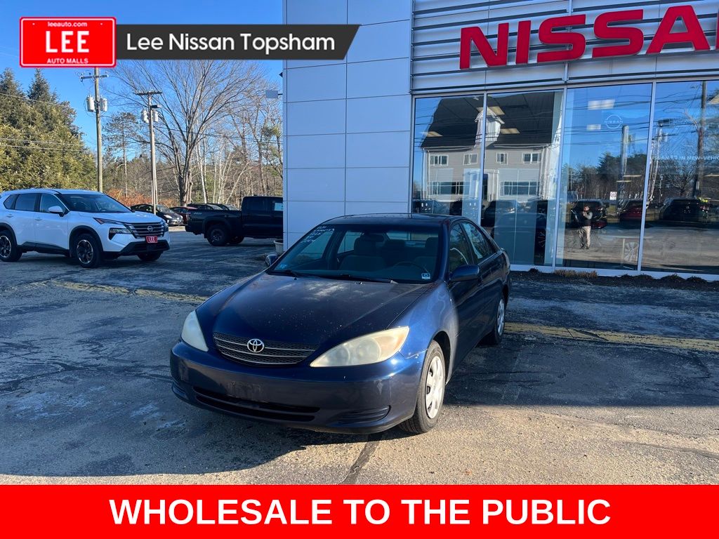 2004 Toyota Camry LE