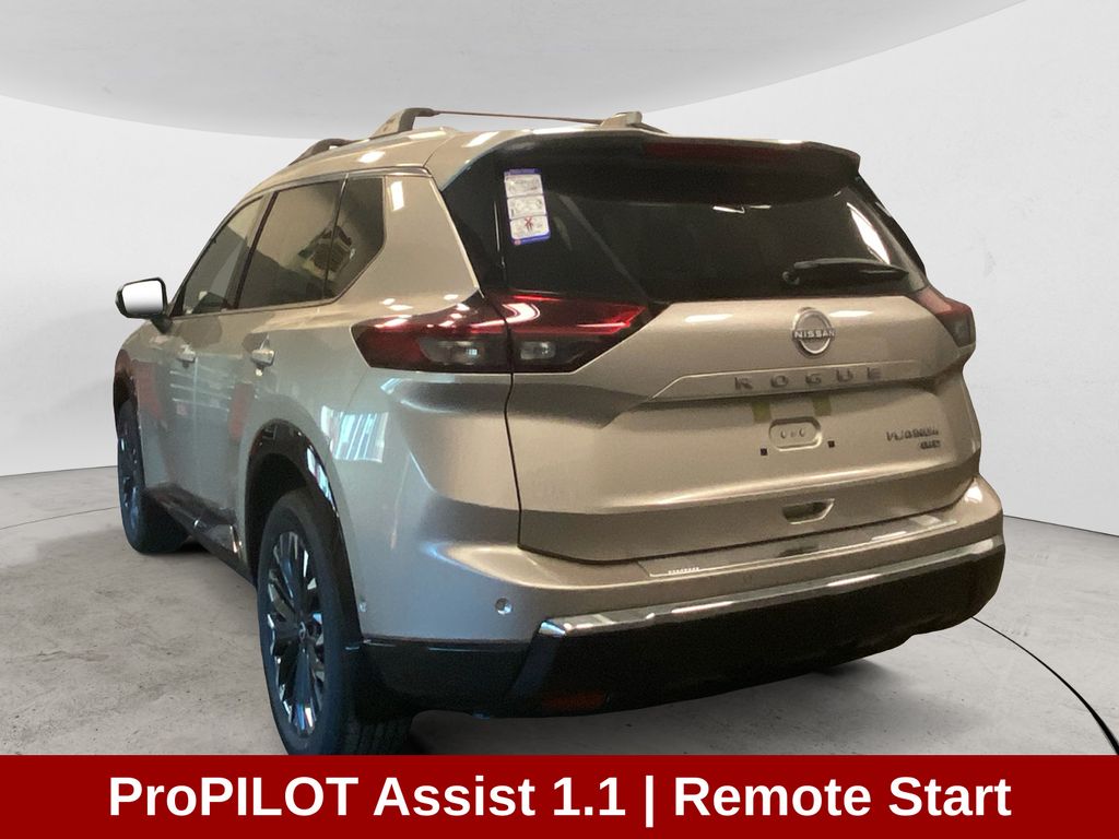 2026 Nissan Rogue Platinum photo 3