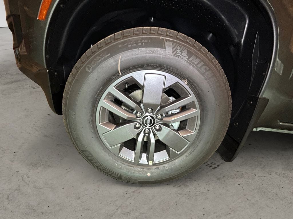 2026 Nissan Frontier SV - Photo 14
