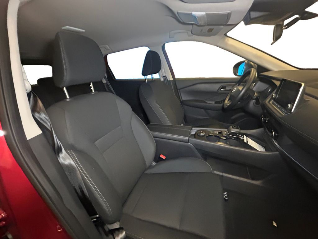 2026 Nissan Rogue S - Photo 15