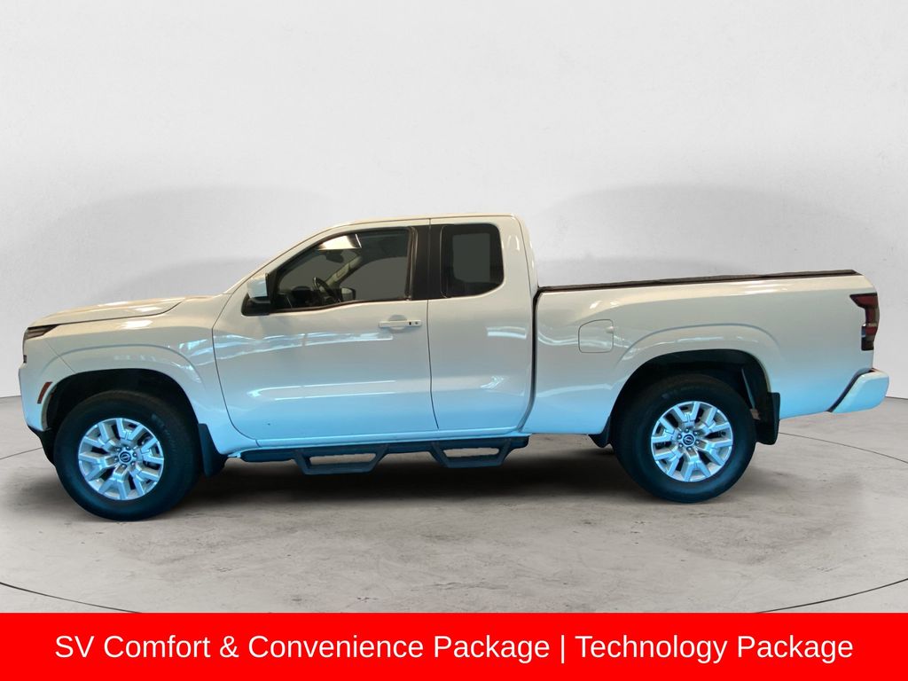 2022 Nissan Frontier SV photo 2