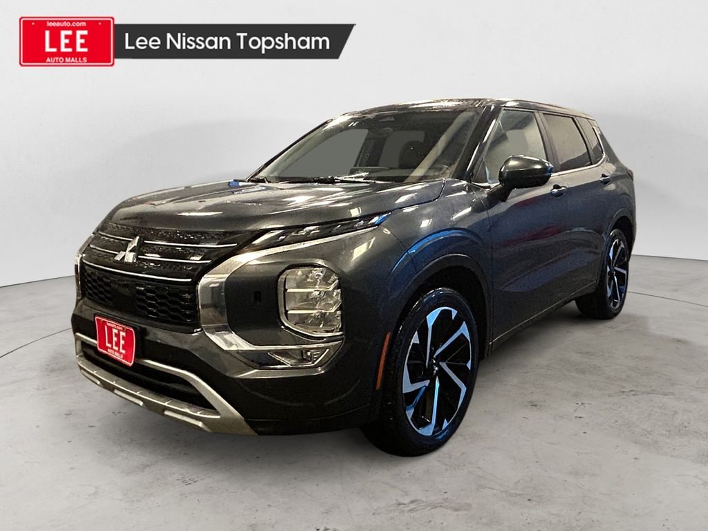Used 2024 Mitsubishi Outlander SE SUV