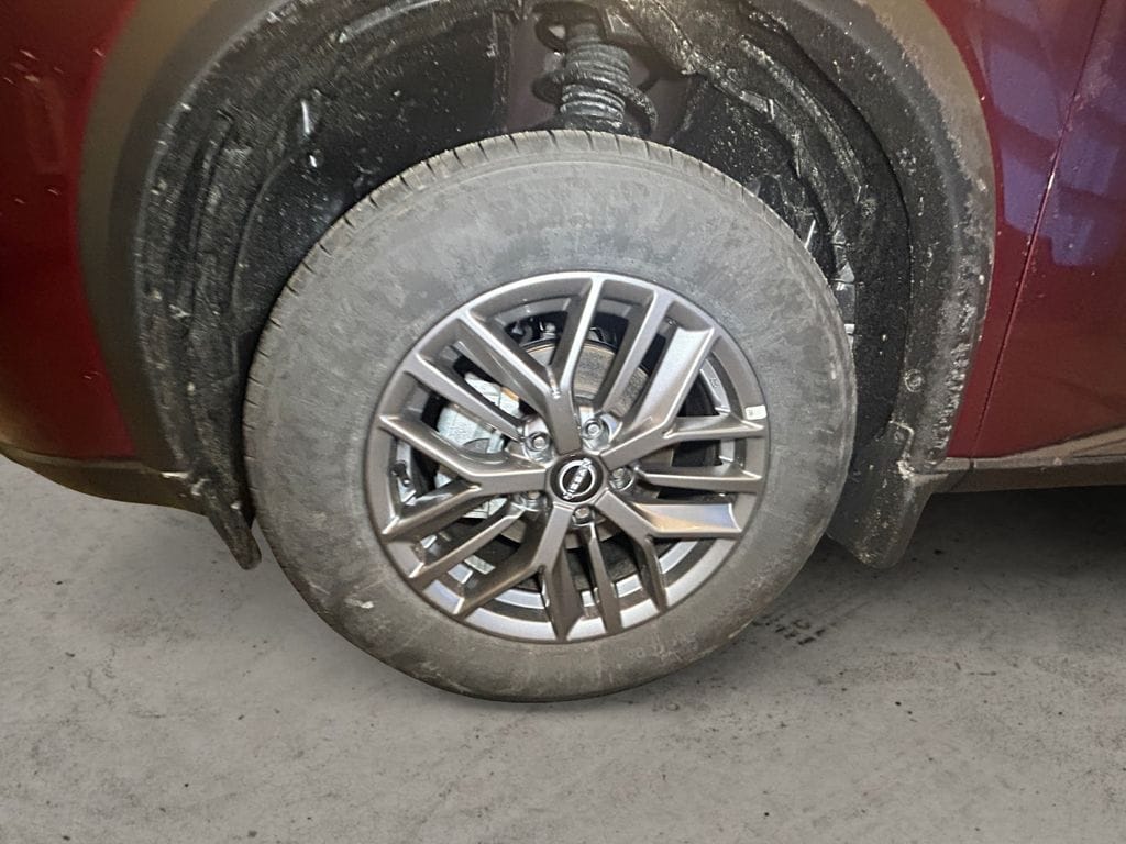 2026 Nissan Rogue S - Photo 14