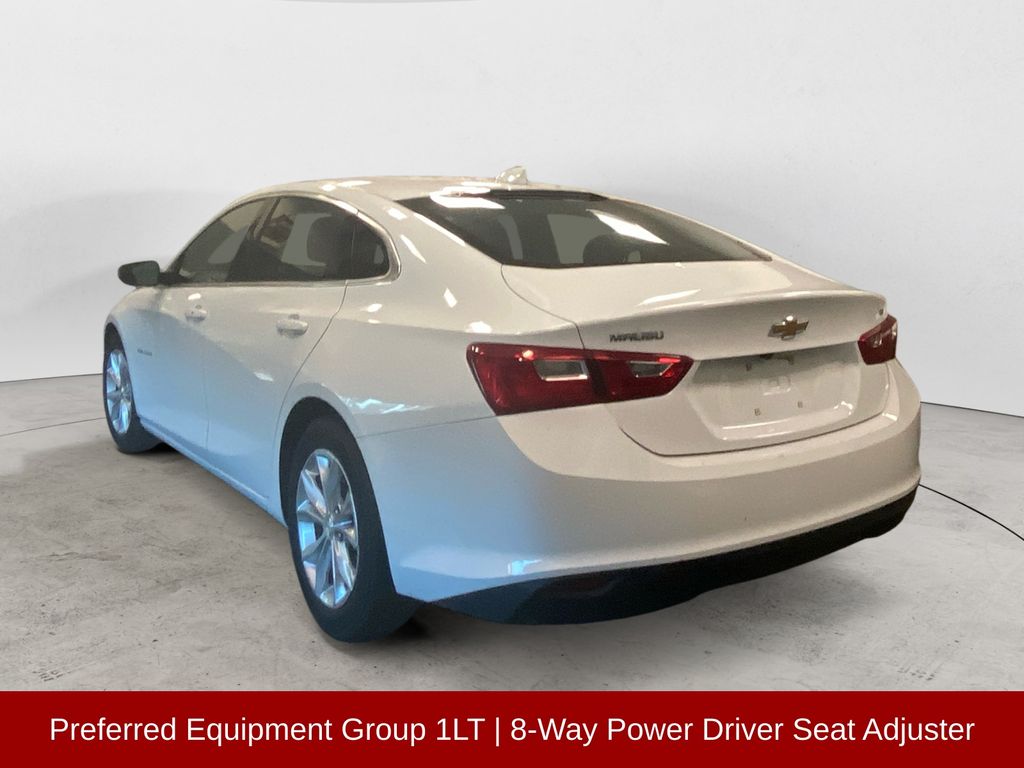 2023 Chevrolet Malibu 1LT photo 3