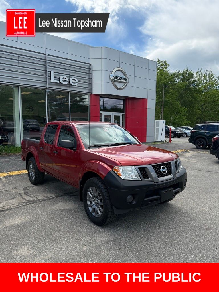 2012 Nissan Frontier 4.0 SV Crew Cab 4X4 AT SWB's photo