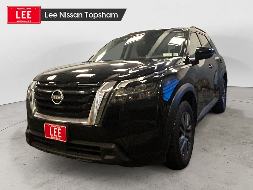 2025 Nissan Pathfinder SUV 
