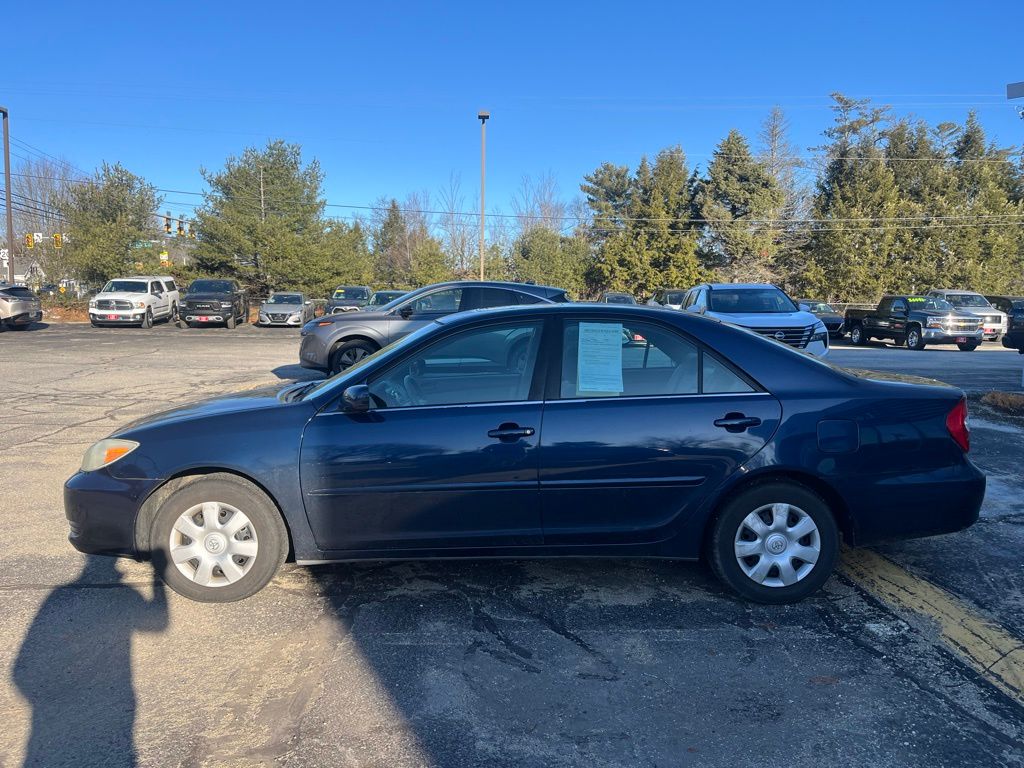 Used 2004 Toyota Camry LE with VIN 4T1BE32K34U356043 for sale in Topsham, ME
