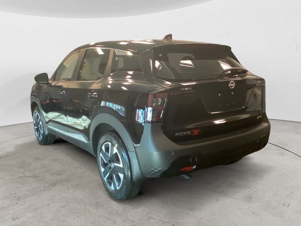 Used 2025 Nissan Kicks SV SUV