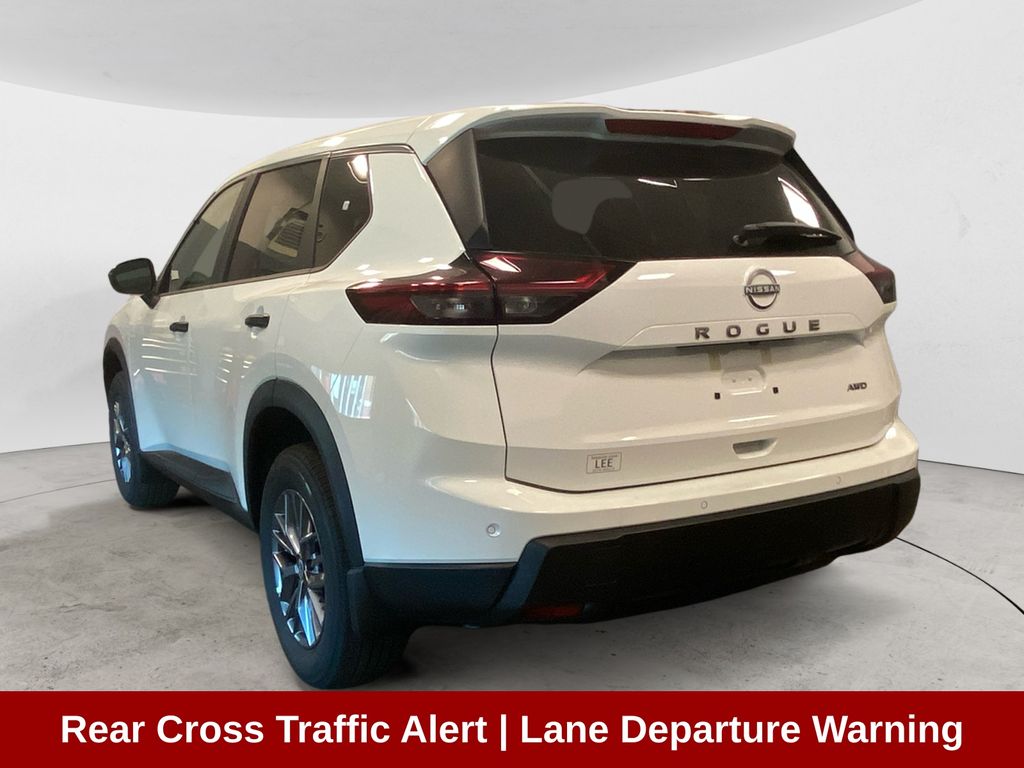 2026 Nissan Rogue S photo 3