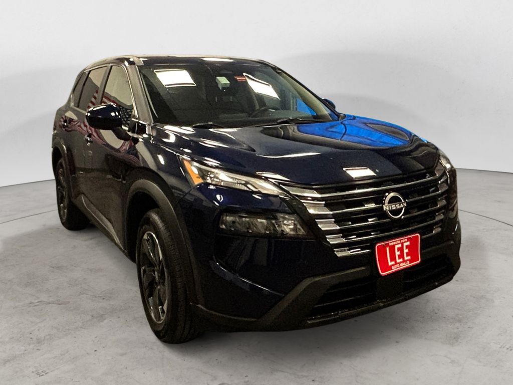 2025 Nissan Rogue SV - Photo 8