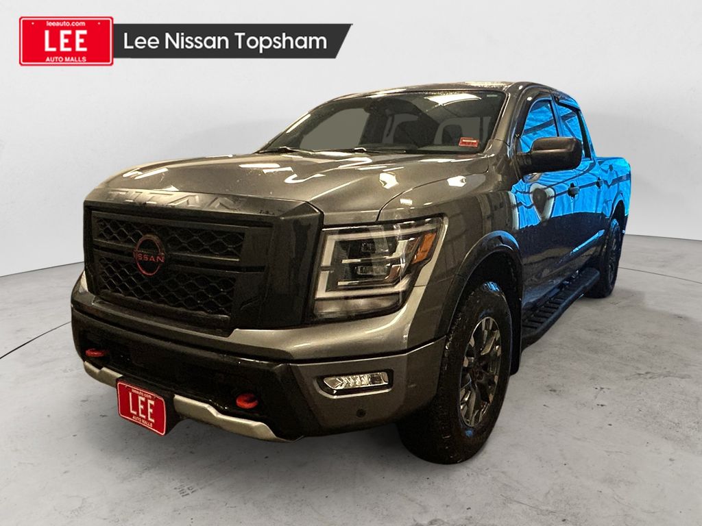 2024 Nissan Titan Truck Crew Cab 