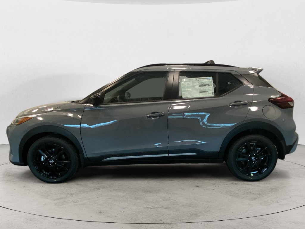 Used 2024 Nissan Kicks SR SUV