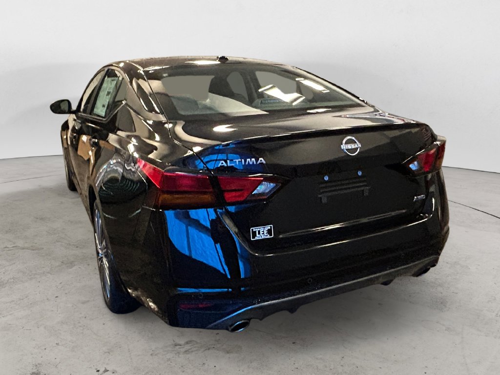 New 2026 Nissan Altima SV Sedan
