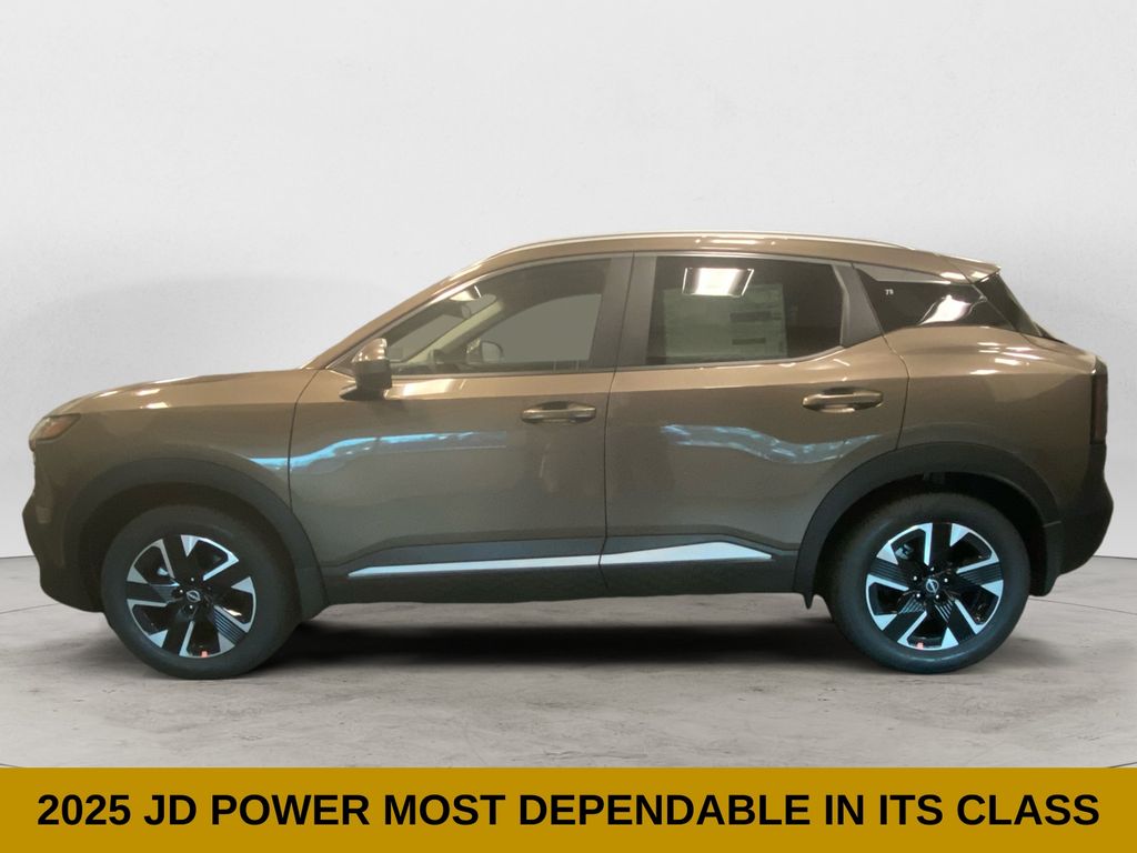 2025 Nissan Kicks SV photo 2