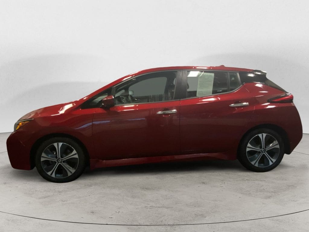 Used 2022 Nissan LEAF SV with VIN 1N4AZ1CV7NC558334 for sale in Topsham, ME