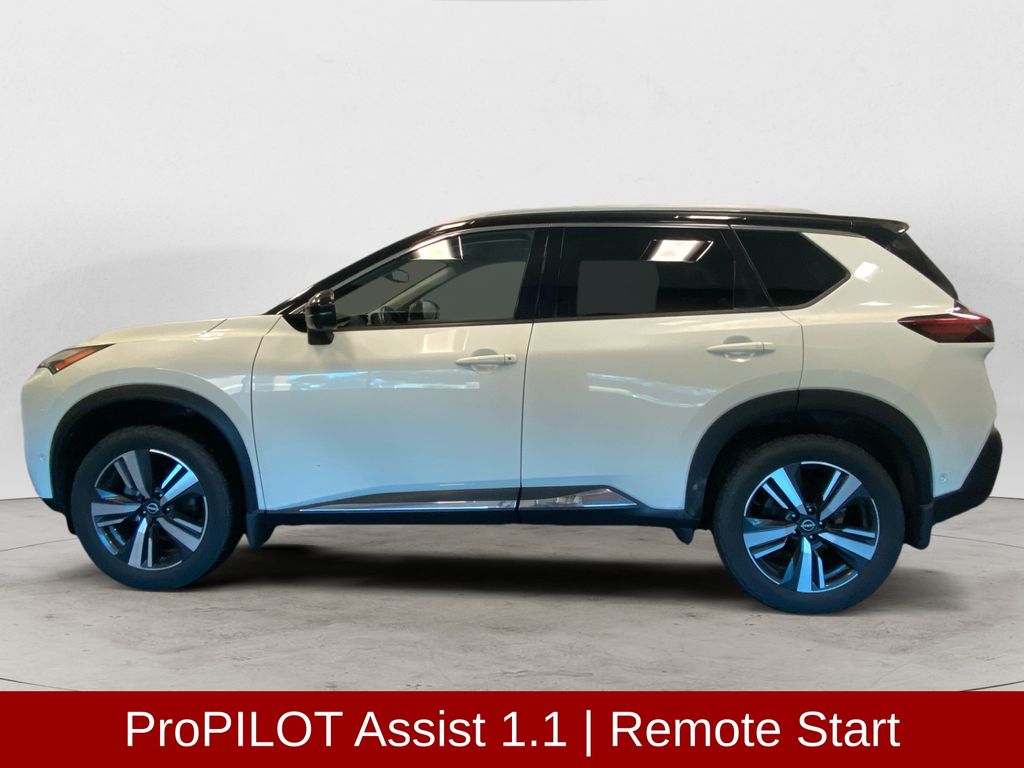 2022 Nissan Rogue Platinum photo 2