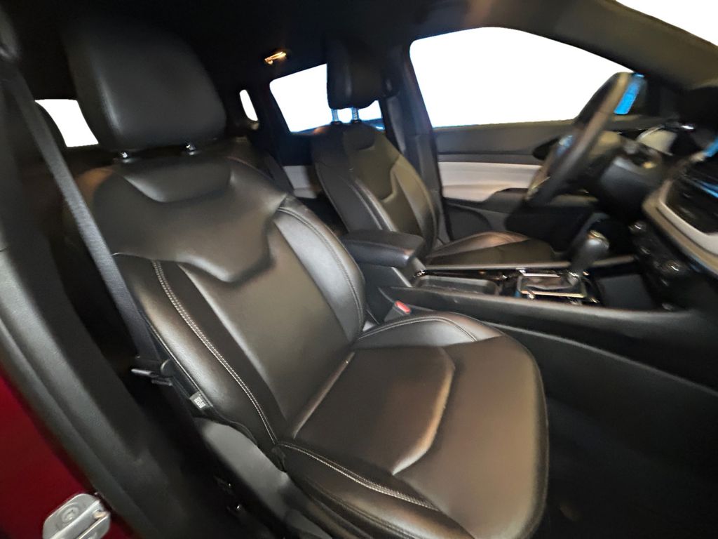 2025 Jeep Compass Limited - Photo 16