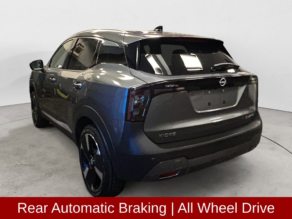 Used 2026 Nissan Kicks SR SUV