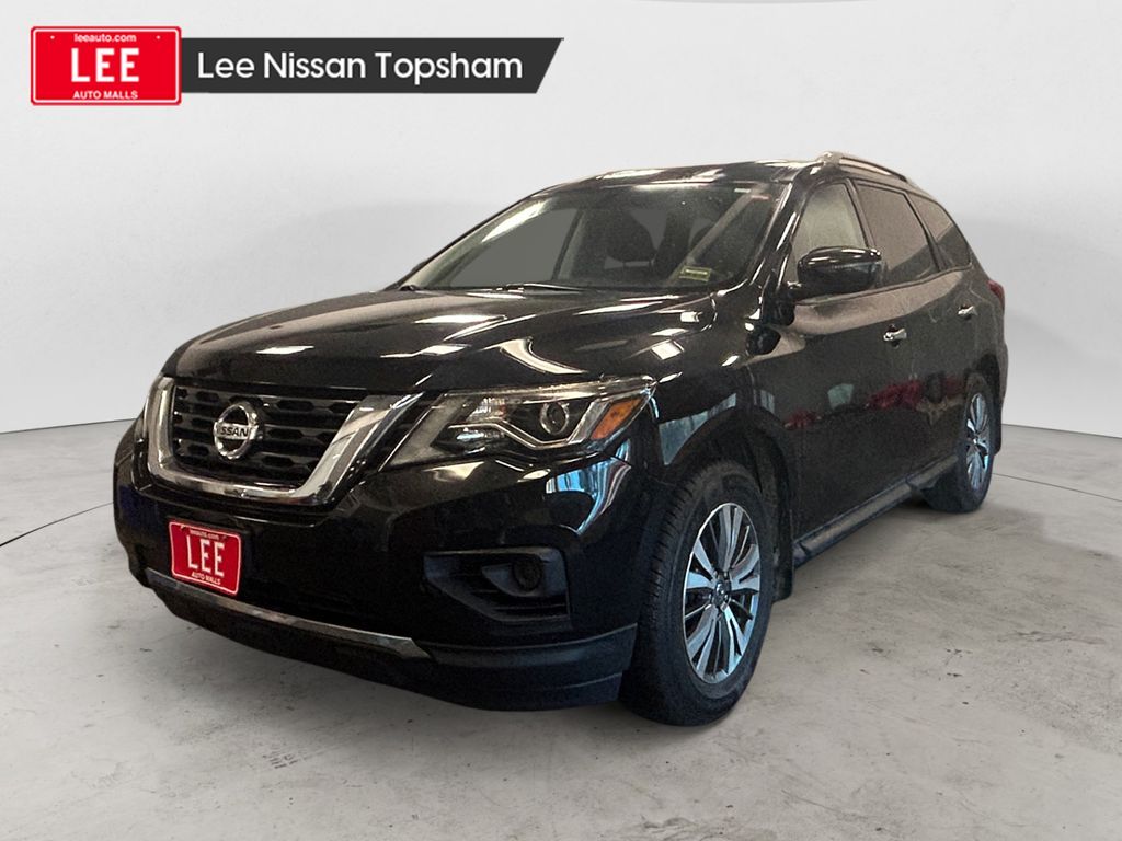 2020 Nissan Pathfinder S