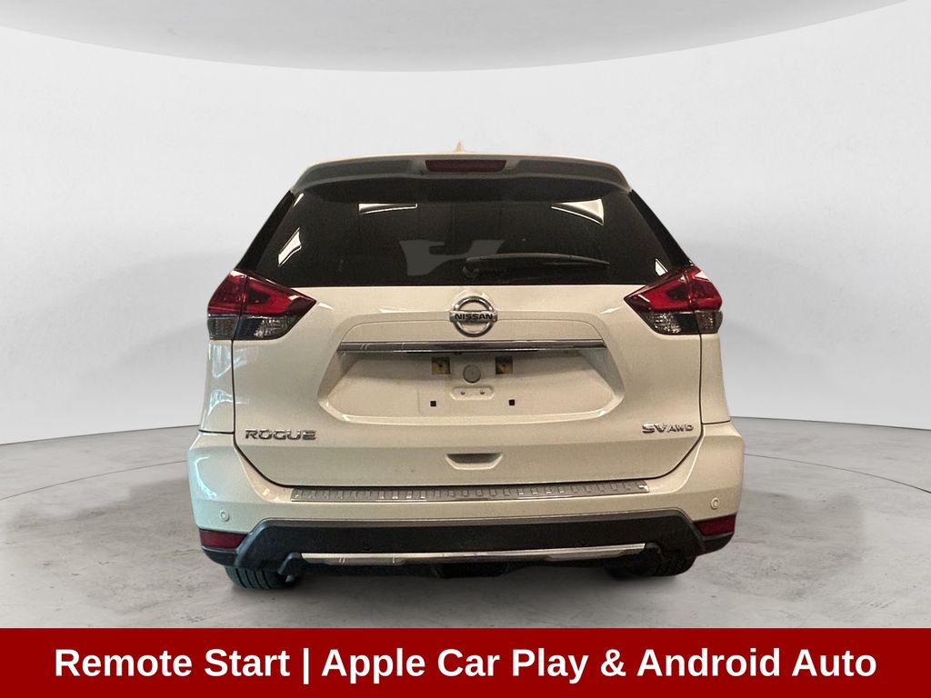 2020 Nissan Rogue SV photo 4
