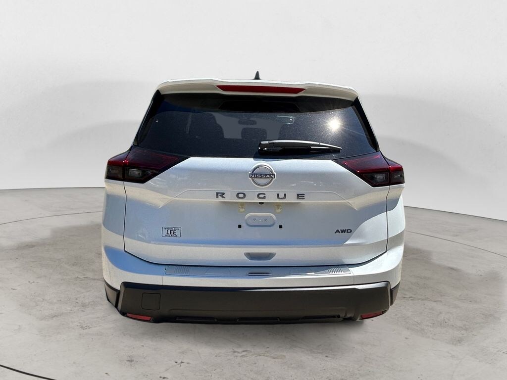 New 2026 Nissan Rogue SV SUV