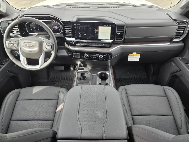 2026 GMC Sierra 1500 SLT - Photo 18