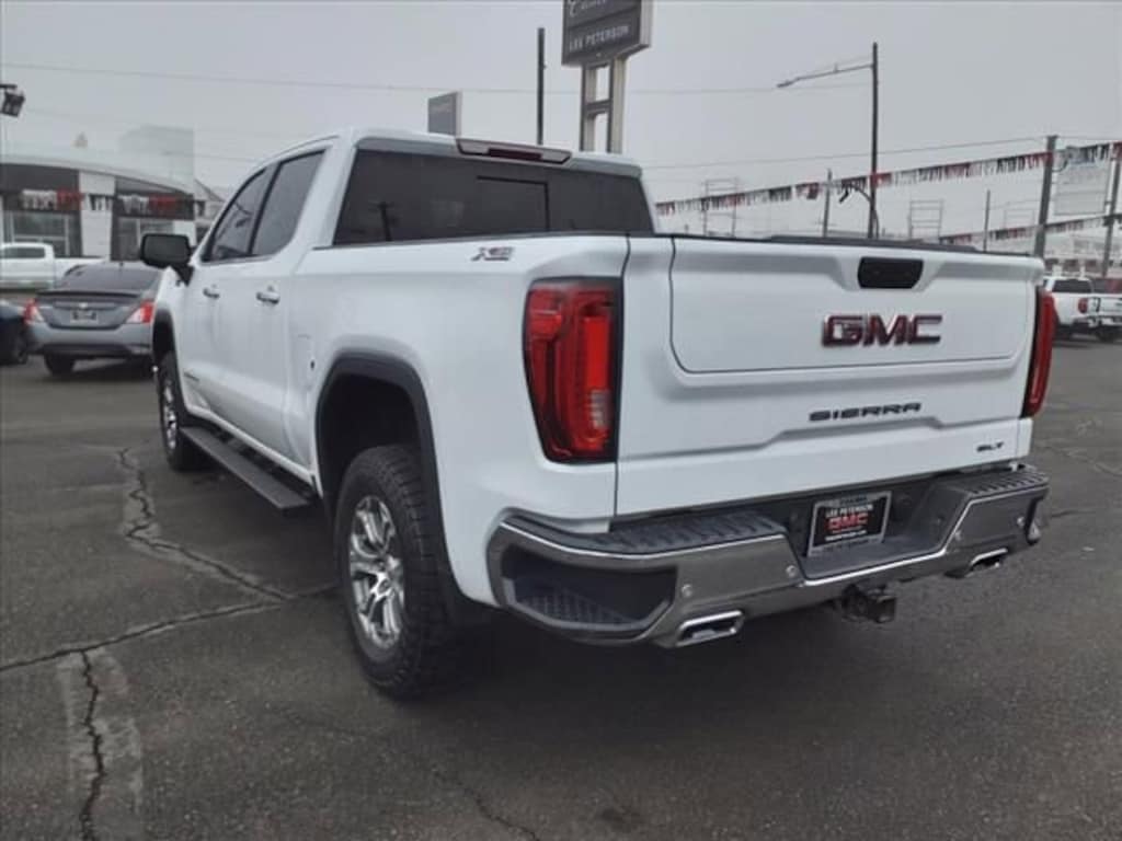 Used 2021 GMC Sierra 1500 SLT Truck Crew Cab