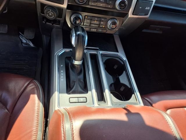 2019 Ford F-150 Platinum - Photo 18