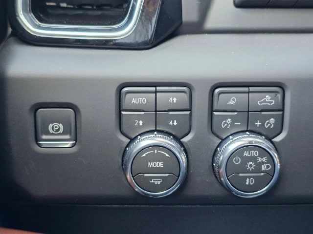 2026 GMC Sierra 3500HD Denali Ultimate - Photo 34