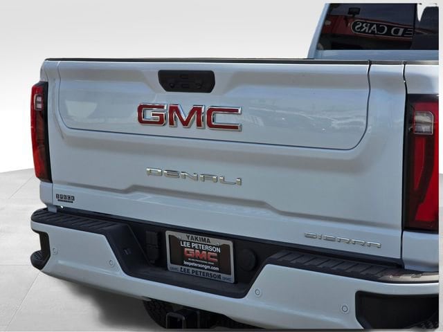 2026 GMC Sierra 2500HD Denali - Photo 13