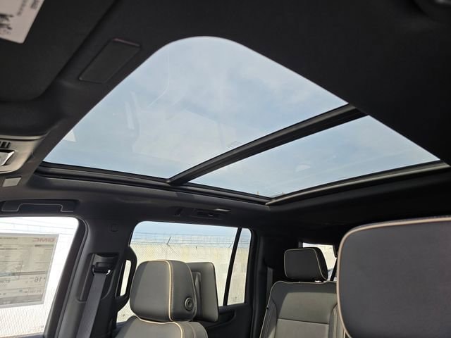 2026 GMC Yukon XL Elevation - Photo 26
